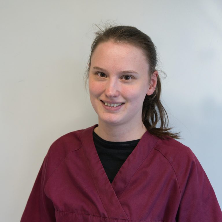 Jessica, assistante vétérinaire — Clinique du Pré Saint-Gervais